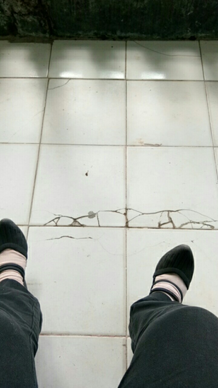 Maura Couple - Sania Ruffle Batik Couple Ori Ndoro Jowi Garansi Termurah Shopee - Batik Modern Solo