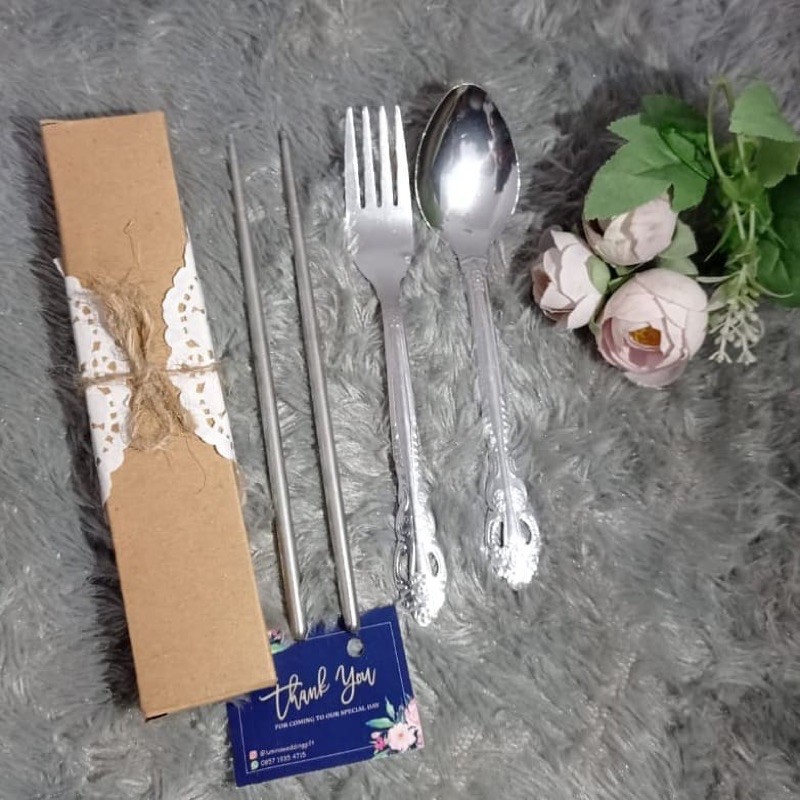 SOUVENIR SENDOK STAINLESS SET KEMAS BOX RUSTIC