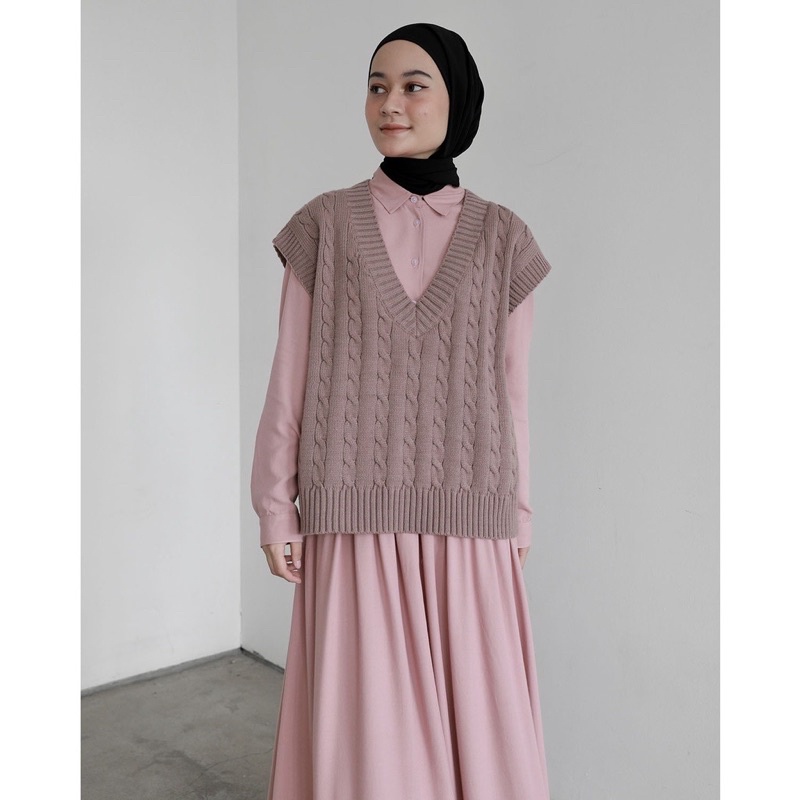 NEW Saba cable knit modest Vest Rosy brown ready
