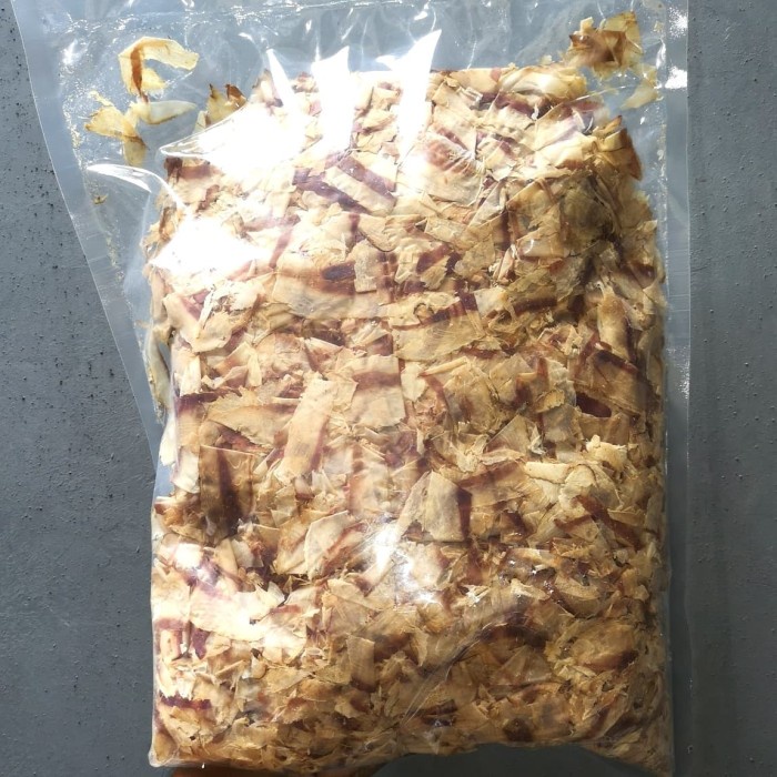 

INSTANT-CAMILAN- KATSUOBUSHI,IKAN CAKALANG SERUT,BONITO FLAKE 500GRAM -CAMILAN-INSTANT.
