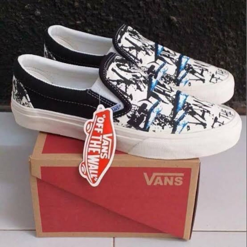 Vans Slip On OG Checkerboard Sepatu Pria Wanita Motif Karakter Premium