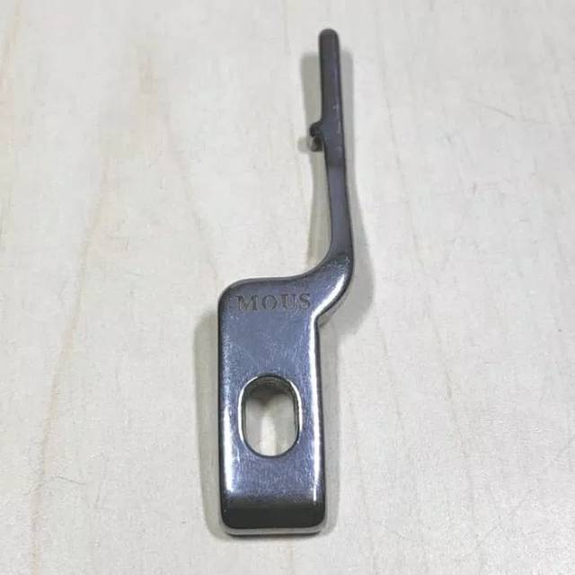 Tahanan Hook Baja Mesin Jahit High Speed Industri