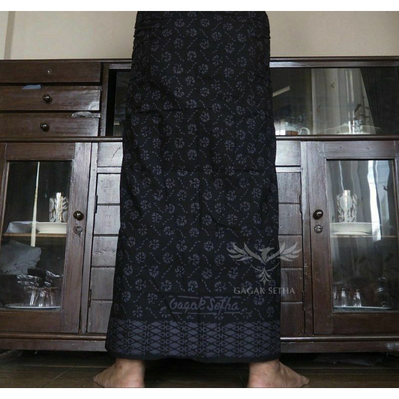 SARUNG GAGAK SETHA