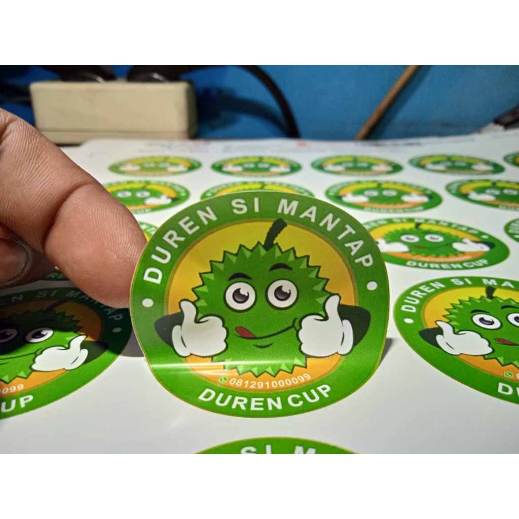

Cetak Stiker Label Kemasan Produk Vinyl + Kis Cutting
