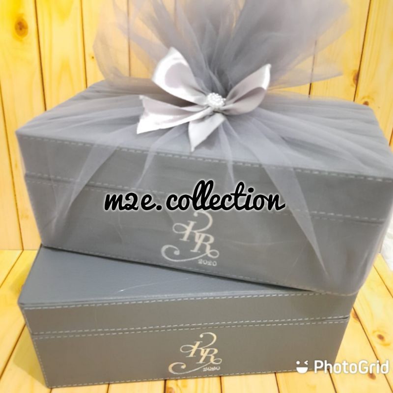{m2e} Souvenir Box Tisu. Box Tisu Embos. Souvenir One Month. Box Tisu.