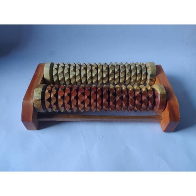 (BISA COD) Alat Pijat Terapi Dua Kaki 28x17x8 cm Bahan Kayu - Alat Kesehatan Tradisional