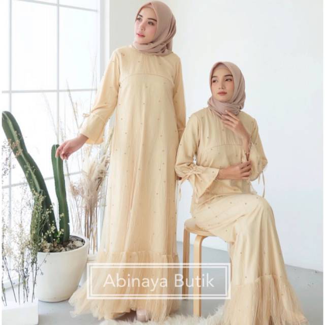 Pearl Dress by Abinaya Butik