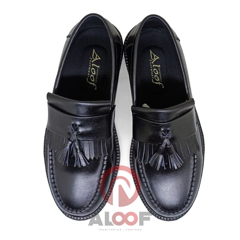 Aloof - QIWARI Sepatu Loafers Pria Adrian Tassel Kulit Asli