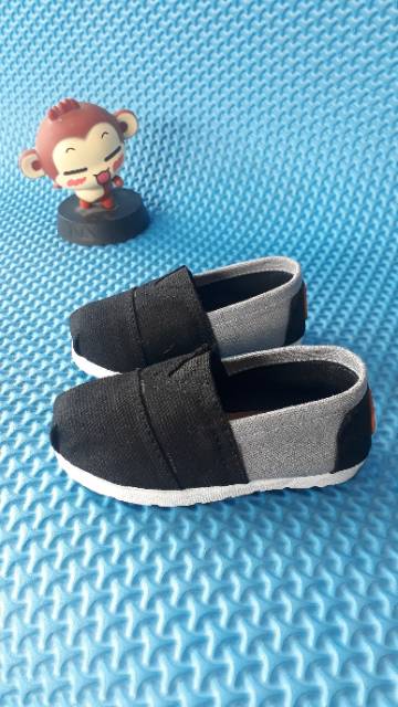 Sepatu Wakai Anak