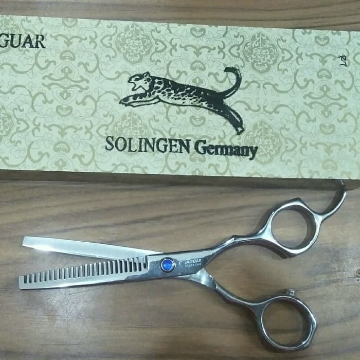 gunting pangkas jaguarpenipis ,jaguar gunting salon,gunting barbershop,gunting penipis jaguar ori.