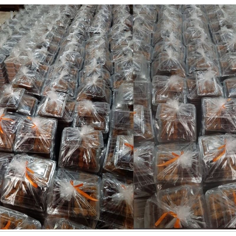 

Piscoklegit_ Grubi Kremes Bola Ubi Kremes Isi 42Pc/Mika Jajanan Jadul