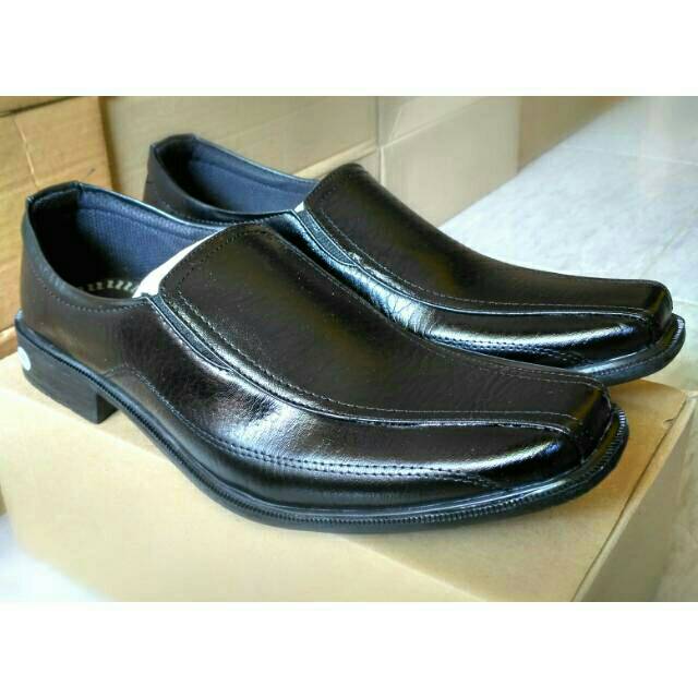 Sepatu fantofel fantopel fantovel pantofel pantovel pantopel vantofel vantopel vantovel pria murah