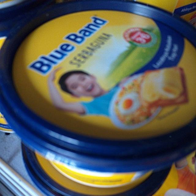 

BLUEBAND CUP SERBAGUNA KEMASAN 250G