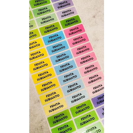 

Sticker Label Nama Colorfull Gradasi HANYA SIZE M saja