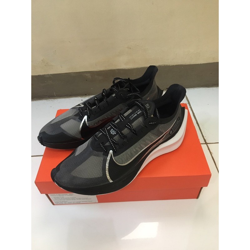 Nike Zoom Gravity