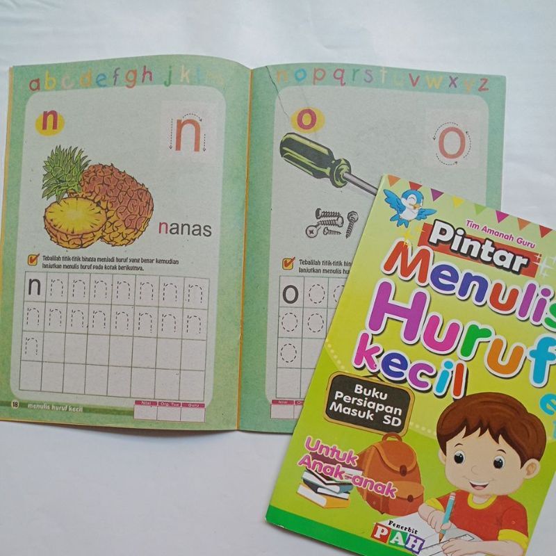 Buku Pintar Menulis Huruf Besar &amp; Huruf Kecil - PAH