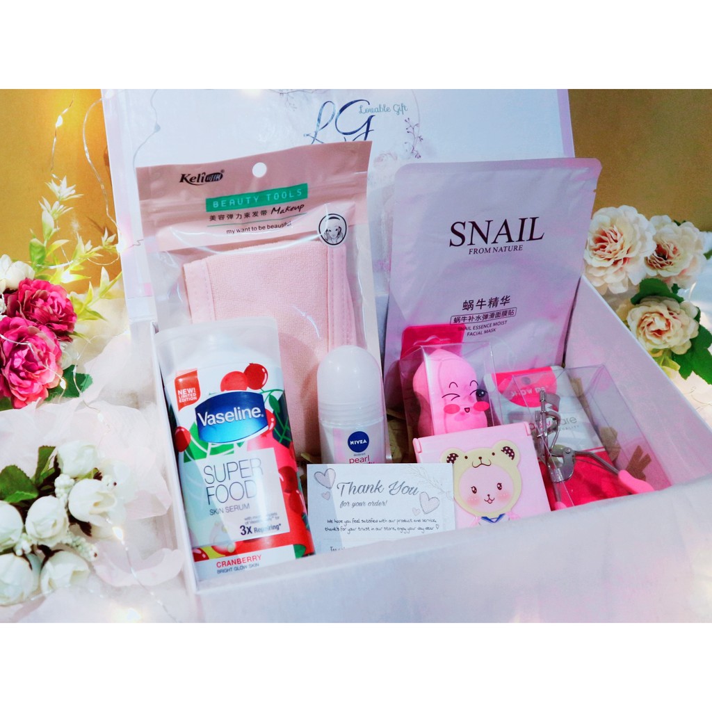 

HAMPERS BOX / GIRLS BEAUTY (PAKET B) / PREMIUM BOX / KADO ULANG TAHUN / KADO WISUDA / HAMPERS MURAH