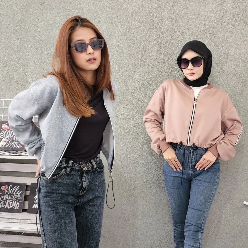 MVP - Milki Crop - Jaket Oversize Crop Wanita Kekinian