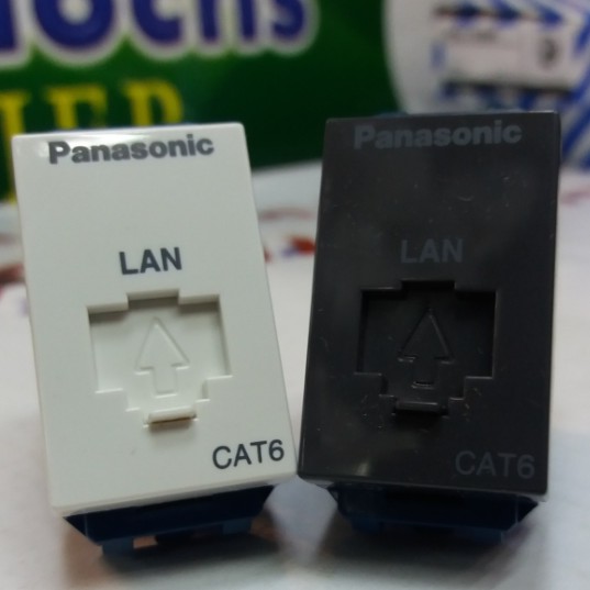 Panasonic Outlet Data Cat 6 WEJ 24886 (Putih) / WEJ 24886H (Hitam)