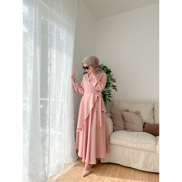 SusanHuda - Alyssa Set - Summer Garden