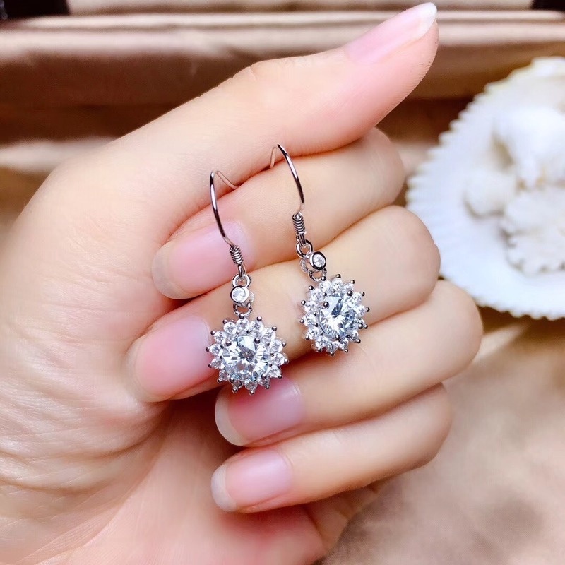 Fashion Inlaid Diamond Snowflake Ear Stud Elegant Eardrops