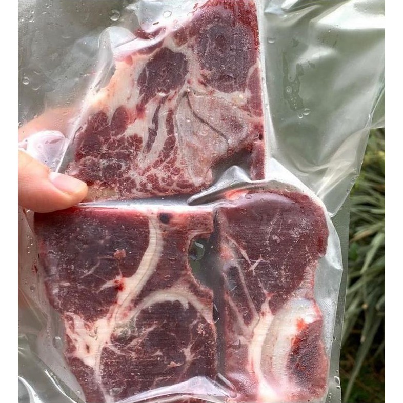 

GRASSFED BEEF NECKBONE (TULANG LEHER) 500 GR