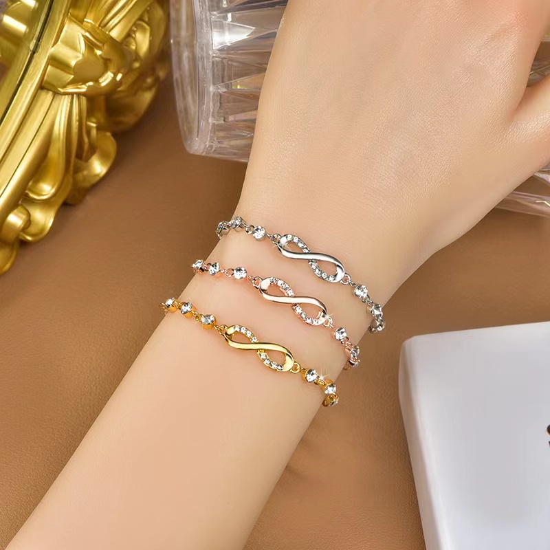 Gelang Kristal Clover Untuk Wanita