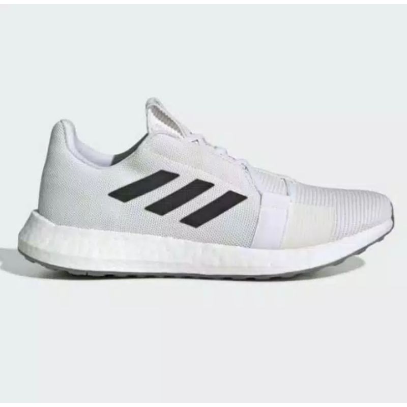Sepatu olahraga originals adidas senseboost go