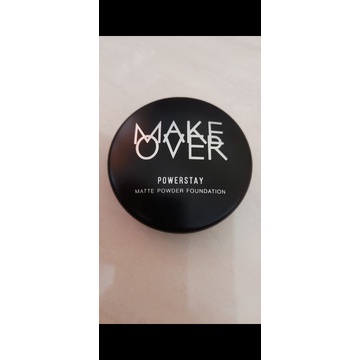 Makeover Powerstay Matte Powder Foundation W33