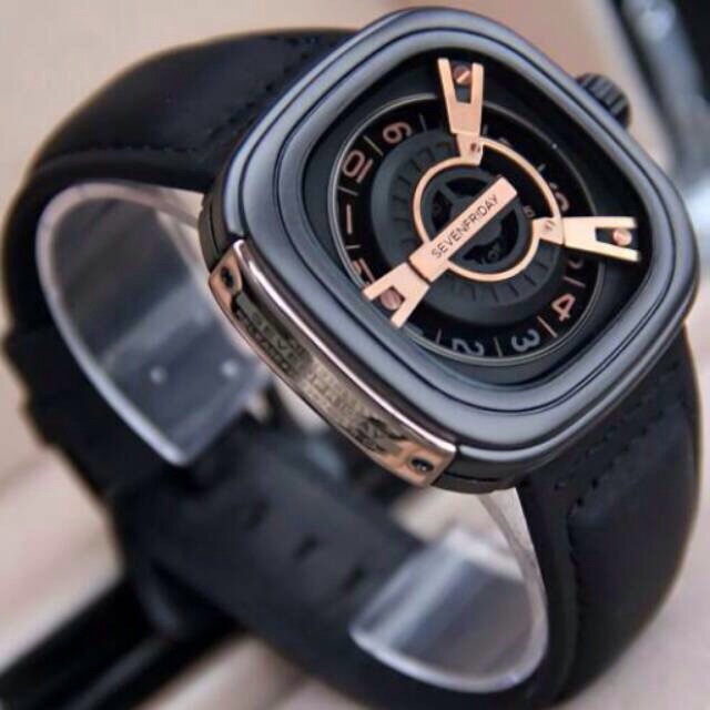 SEVENFRIDAY M2 BLACK GOLD