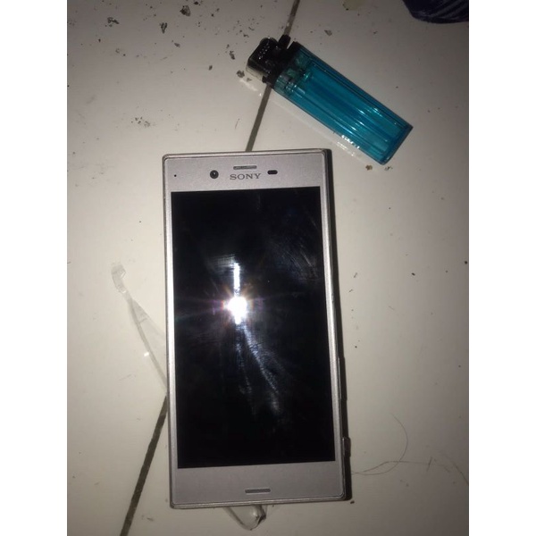 sony experia xzs