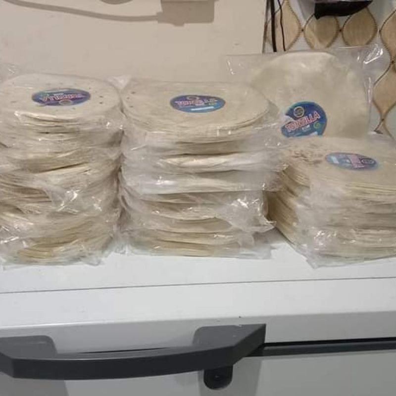

KULIT KEBAB / TORTILLA PREMIUM FROZEN FOOD, UKURAN 17CM