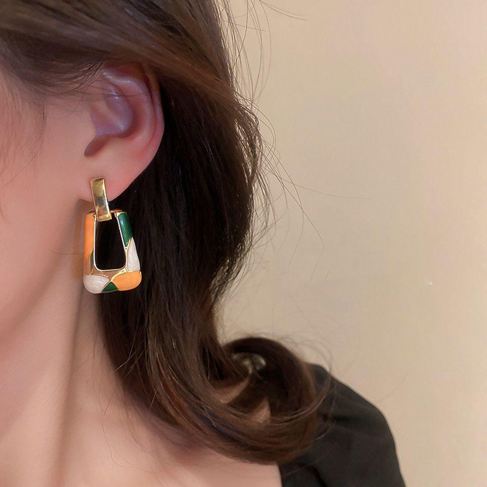 Mxbeauty Anting Perempuan Trendi Retro Geometri Pesta Perhiasan Temperamen Perancis Tetes Minyak