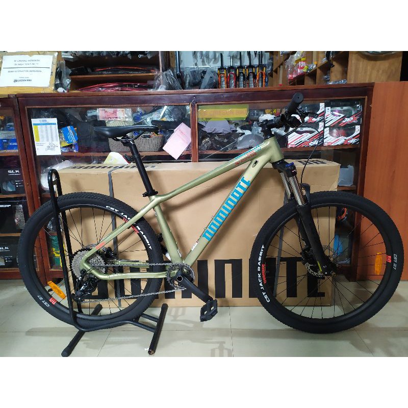 SEPEDA GUNUNG MTB 27,5 DOMINATE A-ONE COMP SIZE M 11 SPEED HYDRAULIC