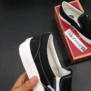  Sepatu  Vans  Slip On OG LX Black White Best  Quality 