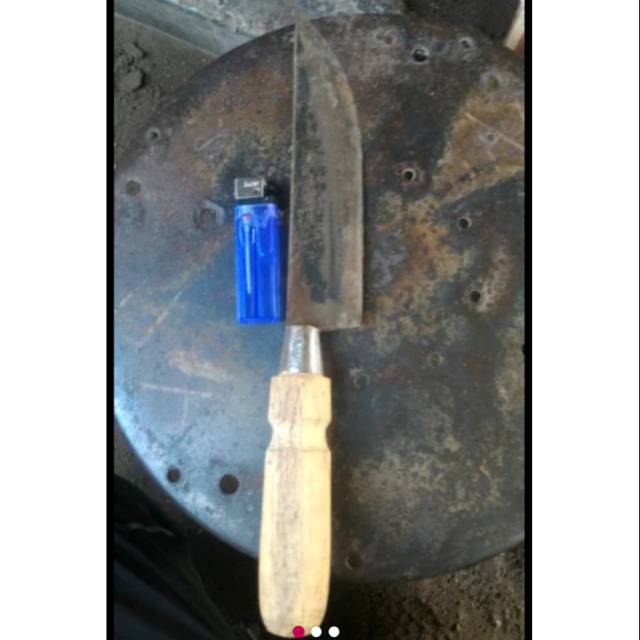 Pisau dapur tipos bahan besi baja