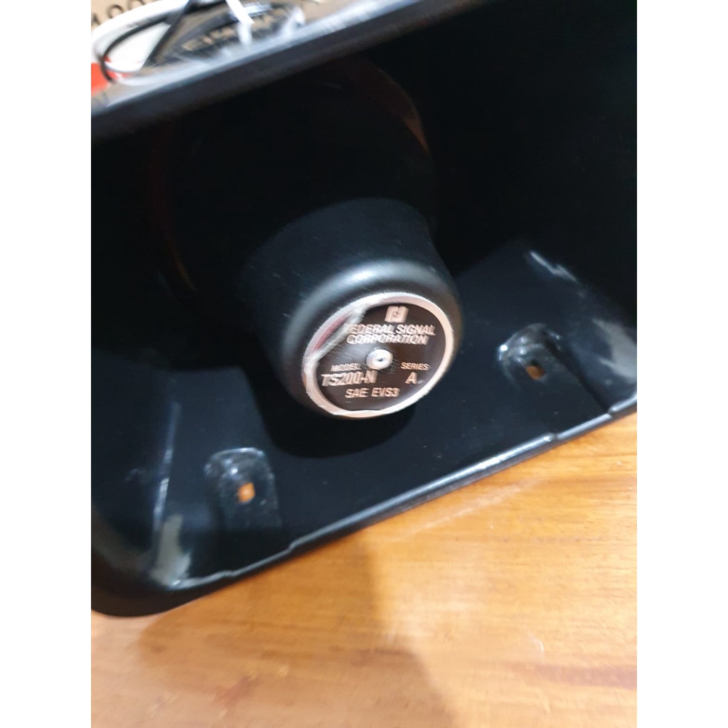 Toa Sirine Kotak  Klakson speaker Toa Polisi 100 watt  SERINE Horn 200 100 w wat Federal signal spull 52 mm untuk SENKEN LANDUN WHELEN Patwal murni untuk Ambulance Paspamres Rescue