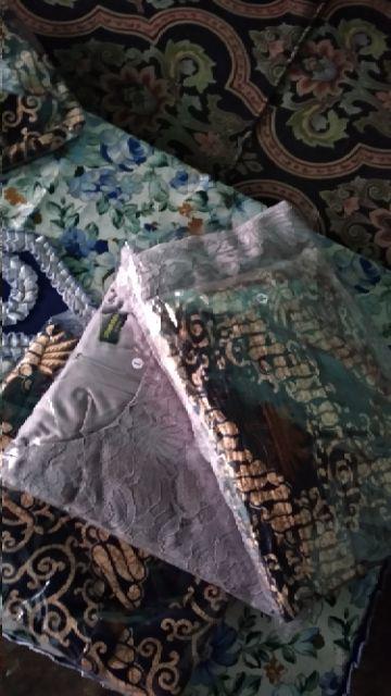 Couple kemeja batik  dan rok  plisket  motif kenanga Shopee 