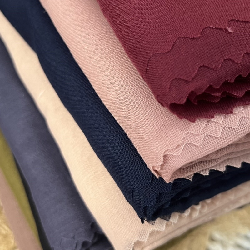 Voal Polos Sahara JUMBO/SYARI KEMASAN BOX JAHIT TEPI Ultrafine Premium Hijabnah