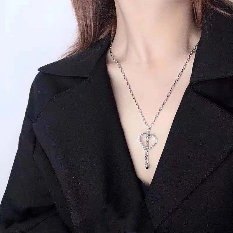 Jepang dan Korea titanium steel mosaic cinta kalung pribadi baru influencer in dingin gaya hip hop a