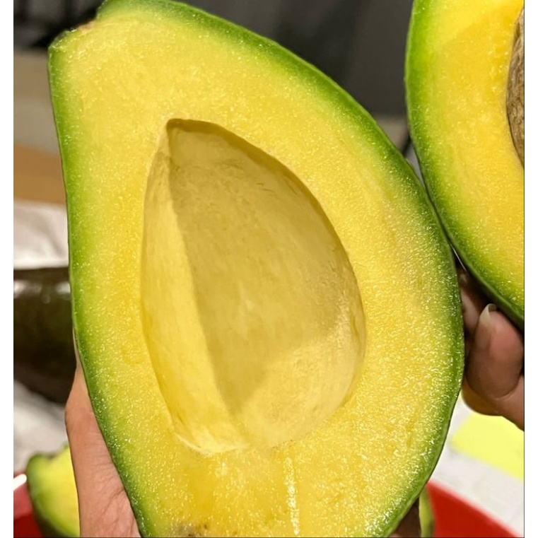

Alpukat Mentega 1Kg (isi 3-4) Super High Quality