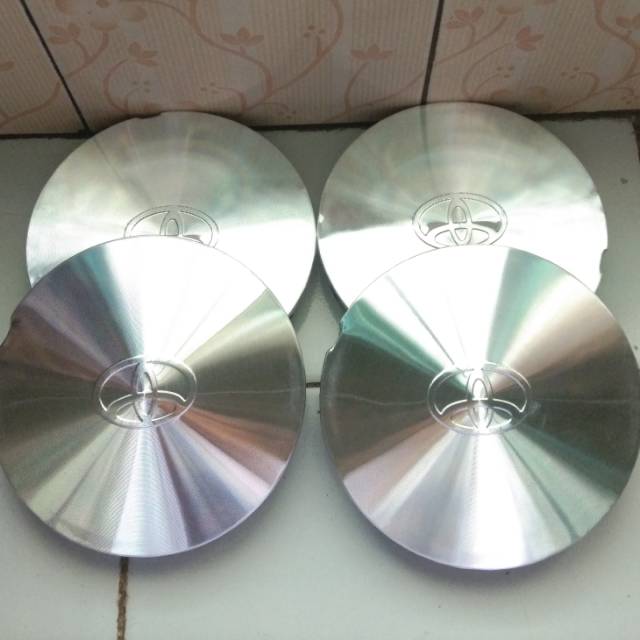 Dop Center Velg Kijang LGX Polish 16cm atau Tutup As Roda Ban Mobil