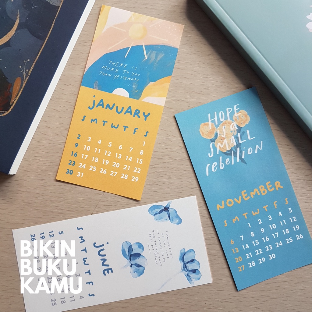 

Kalender Set 2025 Stiker HVS 12 Bulan Jurnal Journal Notebook Calendar Buku Catatan Aesthetic