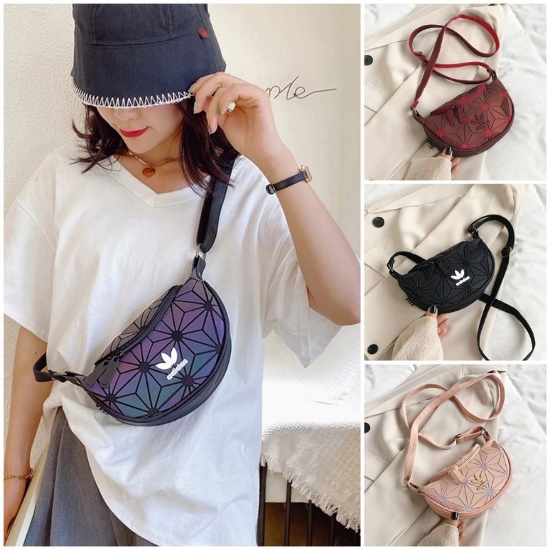 Tas Selempang Weistbag Label Adidas 3D Mini