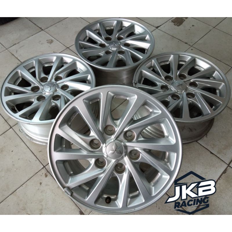 Velg Mobil Second Std Pajero Ring 16 lebar 7 velg only pcd 6×139.7