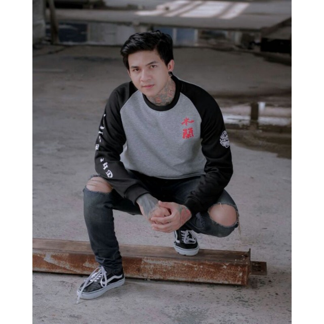 Bojiel- Jaket Crewneck Bojiel/Jaket Distro crewneck Bojiel/Jaket Korea/Jaket Kekinian/Jaket Bomber B