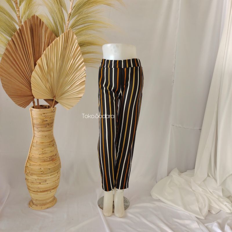 Celana Luna Meca // Celana Luna Crepe // Celana Luna Bisa Cod // Terbaru celana luna