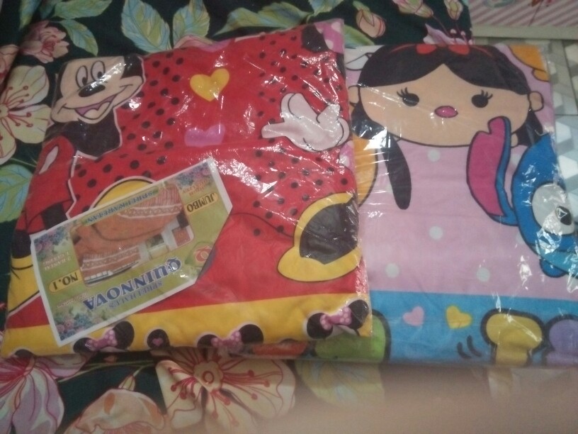 Sprei Katun Lokal No1 Uk 180x200 Karakter Micky Mose