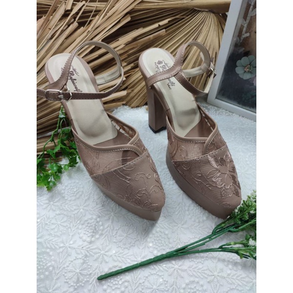 sepatu Cindy mocca tali tinggi 12cm