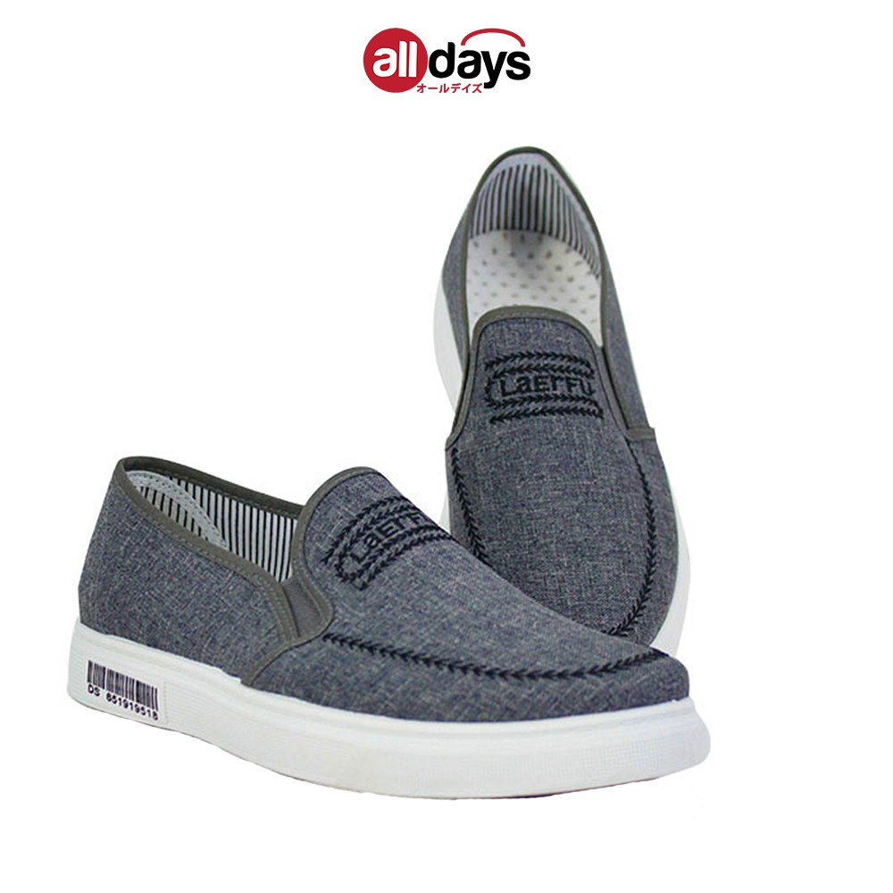 Sepatu Sneakers Slip On Casual Pria 2104-1008 Size 39-44